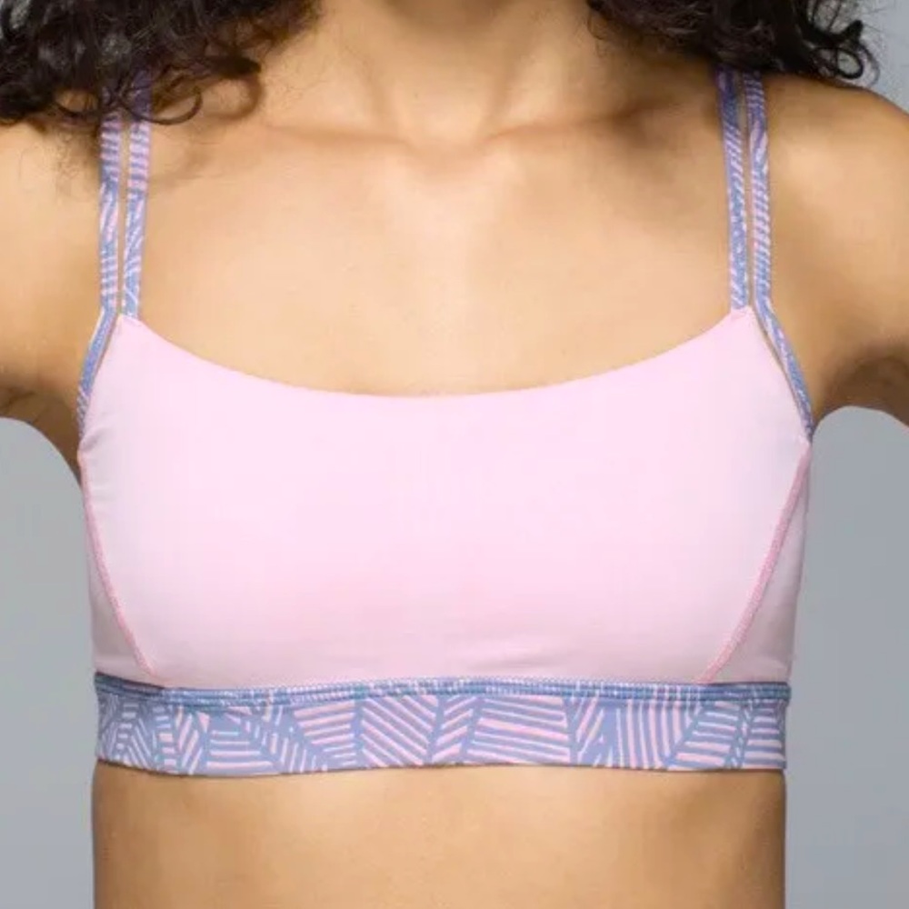 Lululemon Straight Up Sports Bra